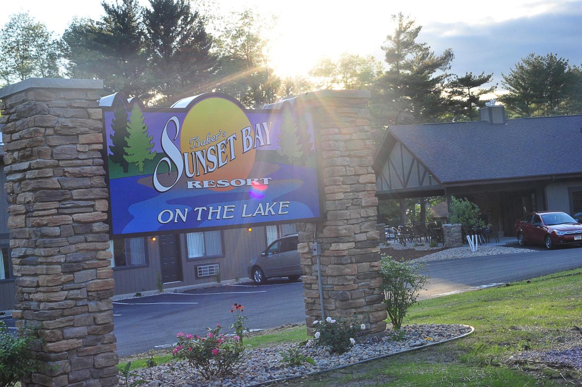 Bakers Sunset Bay Resort Lake Delton Exteriör bild