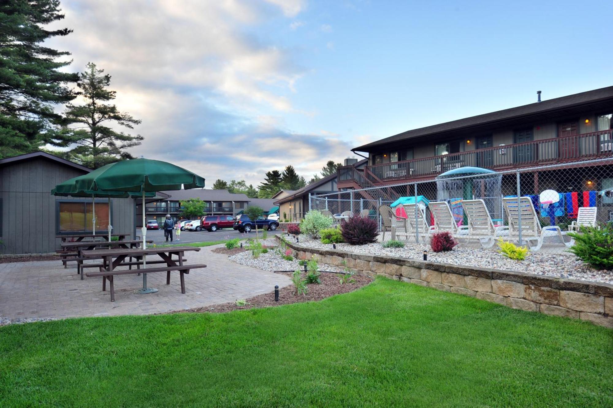 Bakers Sunset Bay Resort Lake Delton Exteriör bild